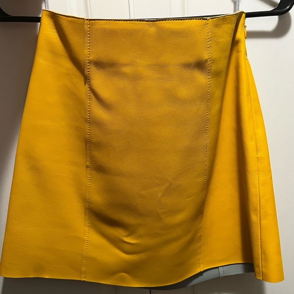Alexander Wang yellow leather skirt worn once - Picture 1 of 2